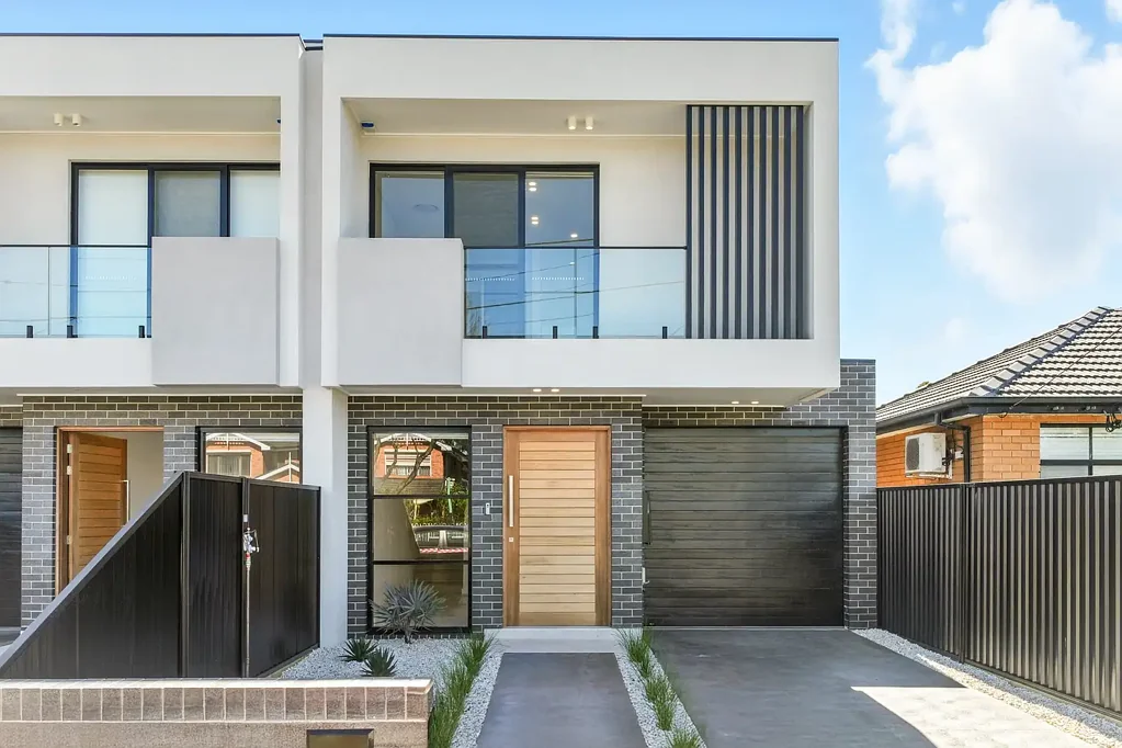 Brand New Luxury Duplex in Canley Heights