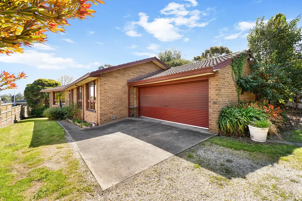 Traralgon 4침실 Prime Location with Unbeatable Space & Sporting Access