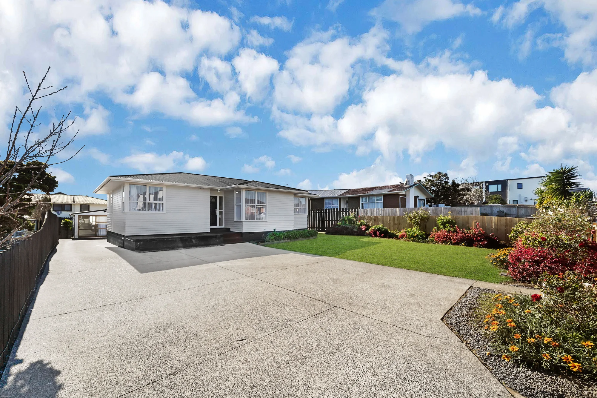 Mangere 5房  Double the Living, Double the Opportunity