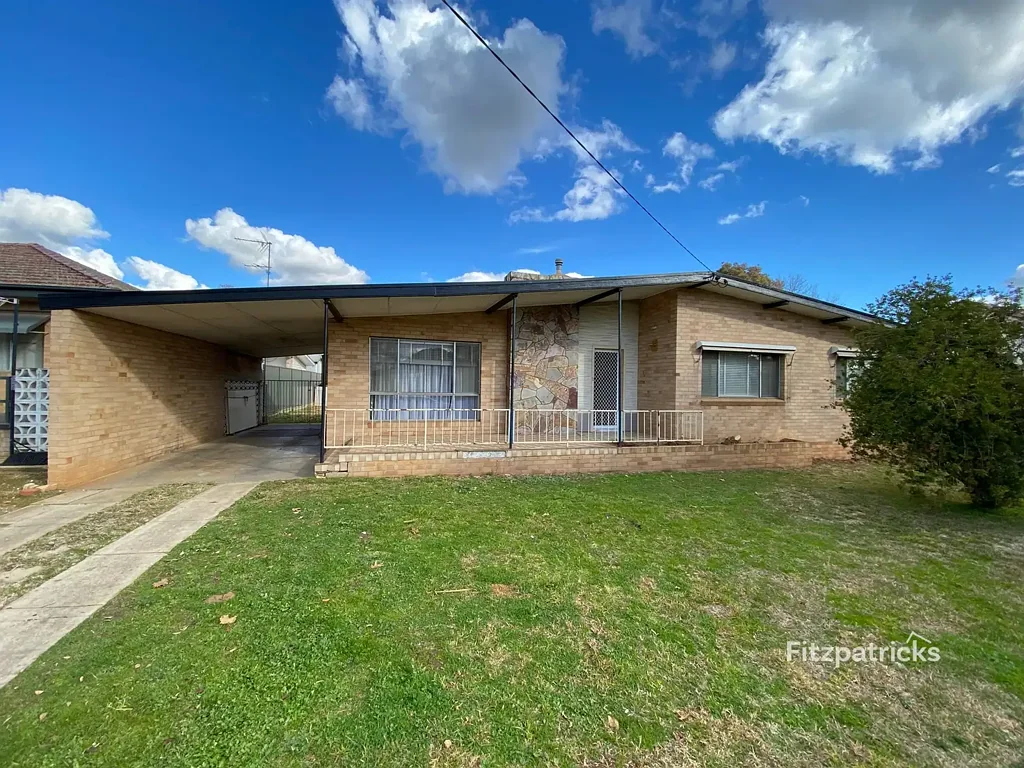 Charming Turvey Park Home