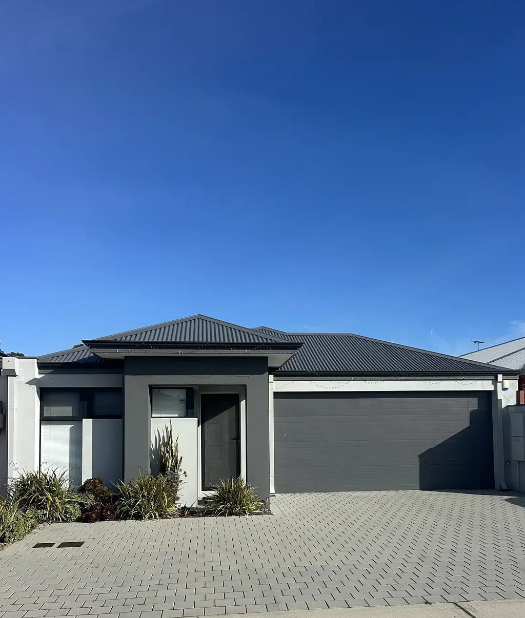 Modern Family Living in Exceptional Location