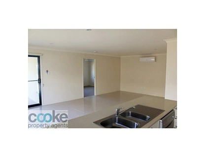 4 A/B Serotina Street, Hidden Valley, Fitzroy, 4 phòng ngủ, 3 phòng tắm, Apartment
