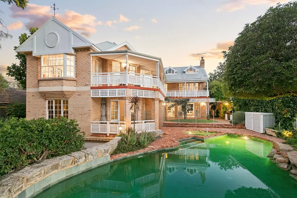 Dalkeith 6房  Elevated Elegance in a Prized Parkside Position