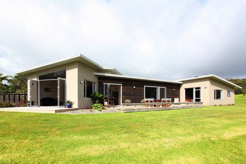 294 Surrey Hill Road, Kaitake, New Plymouth, 5 Kuwarto, 2 Banyo