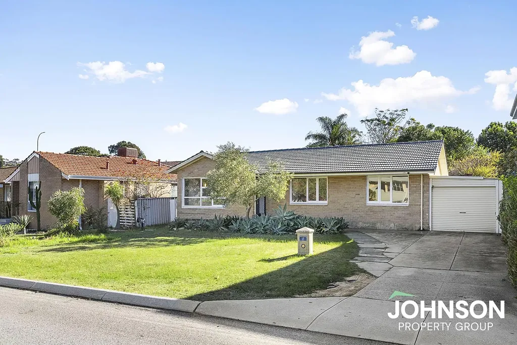 Charming Home in Prime Woodlands Location