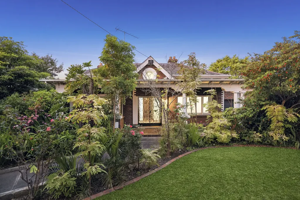 Geelong 4Kwarto A Landmark Opportunity in the Heart of Geelong