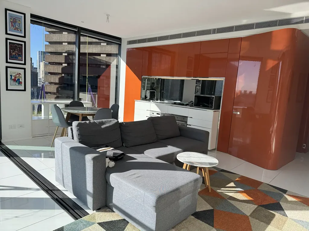 Living Luxurious in Central Park Precinct