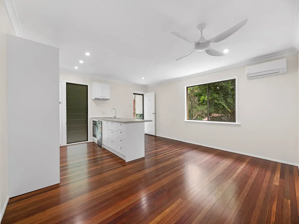 Renovated Apartment in Manly West
