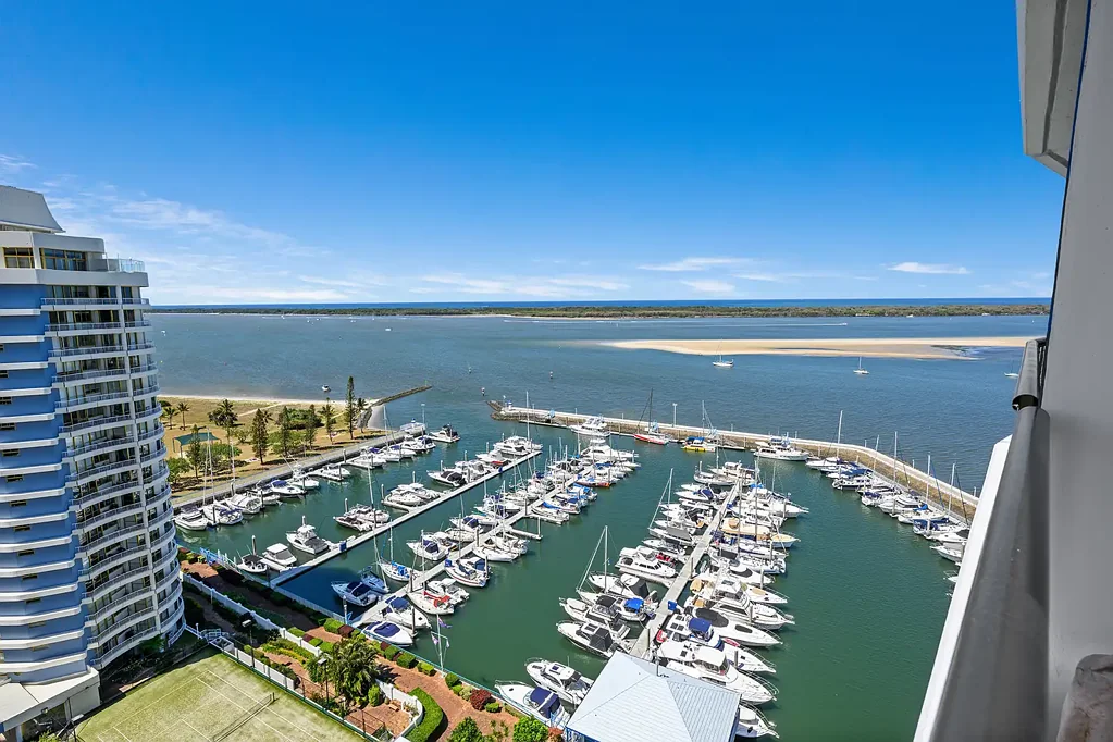 64/17 Bayview Street, Runaway Bay, QLD 4216