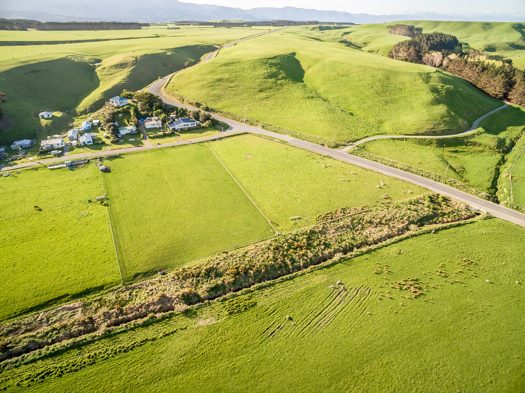 Cape Palliser Road, Pirinoa, South Wairarapa, 0 कमरे, 0 बाथरूम