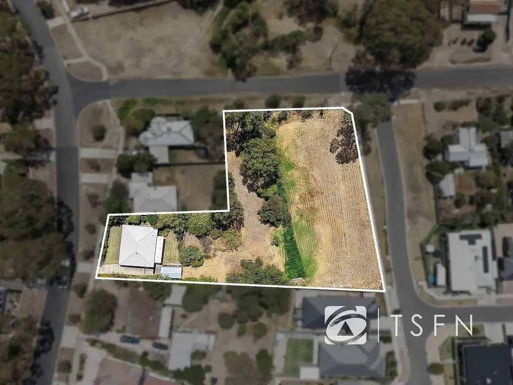 6 Lazarus Street, West Bendigo, VIC 3550