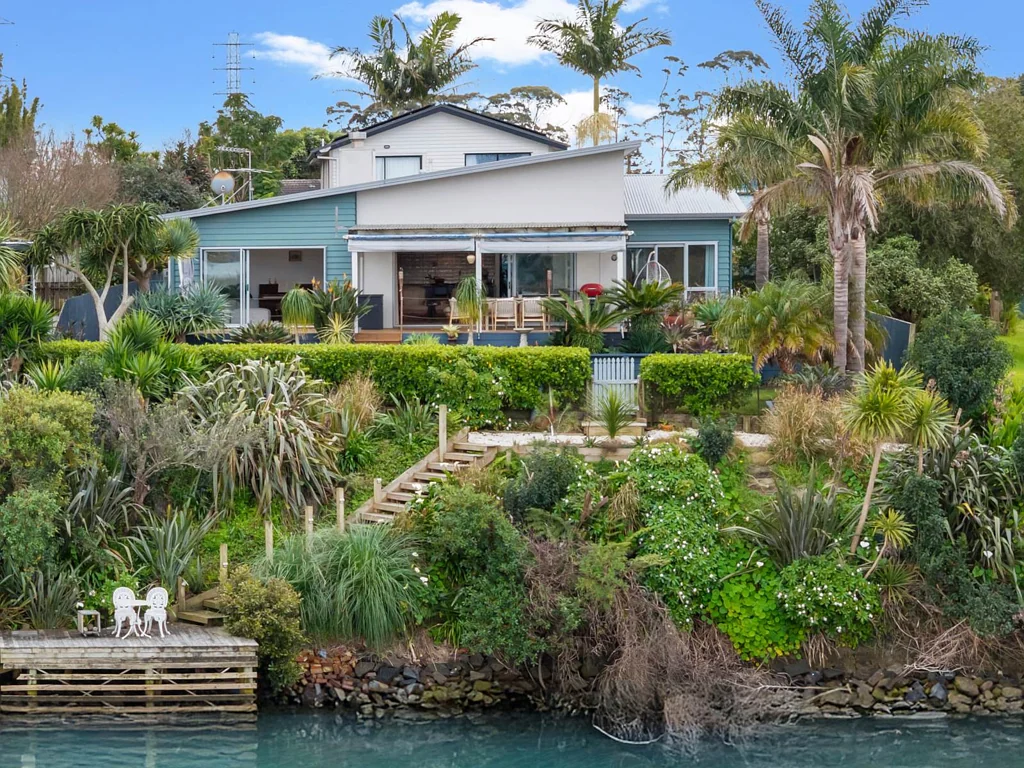 Pakuranga 4 Slaapkamer Waterfront Sanctuary in Pakuranga
