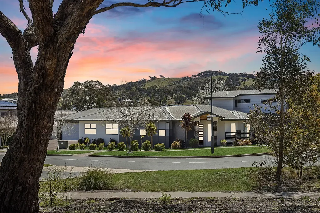 82 Blizzard Circuit, Forde, ACT 2914