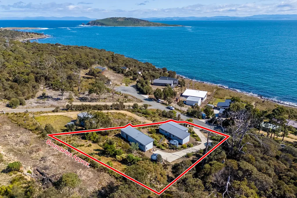 White Beach 3غرفة نوم "Chill Tasmania"! A Boutique Seaside Escape with Income Stream