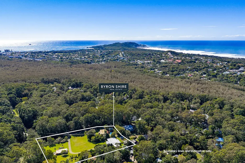 Byron Bay 5房  Rare Byron Bay Dual-Residence Estate – R2 Zoning & 2.89 Acres
