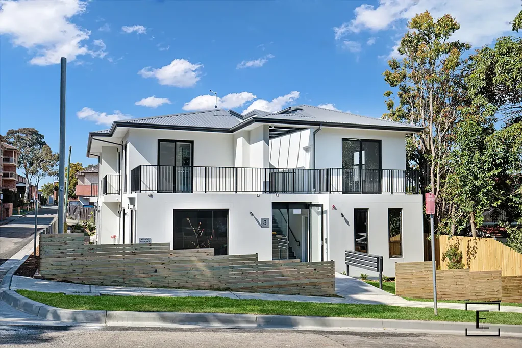 Studio in Mortdale Available!