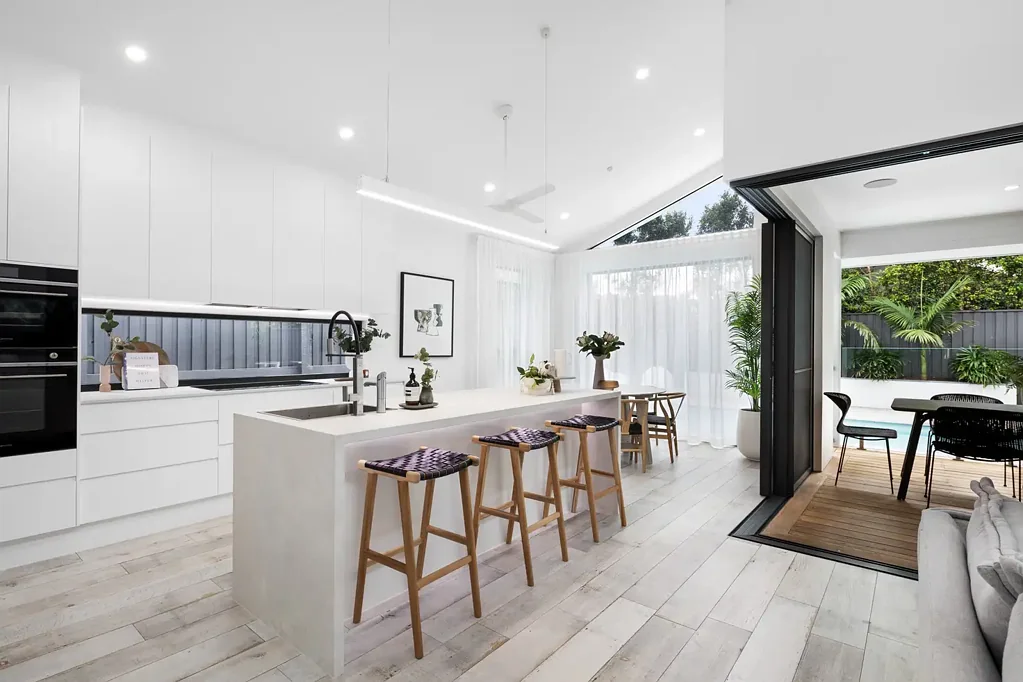 Coolangatta 5ਬੈੱਡਰੂਮ Unparalleled Comfort | Architectural Masterpiece
