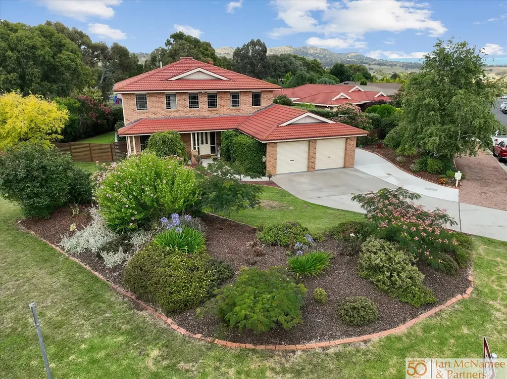 11 Coachwood Avenue, Jerrabomberra, NSW 2619