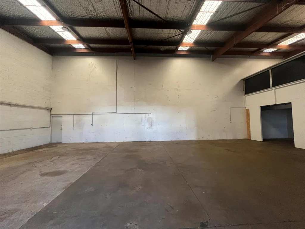 East Tamaki 225sqm Unit – Available Now