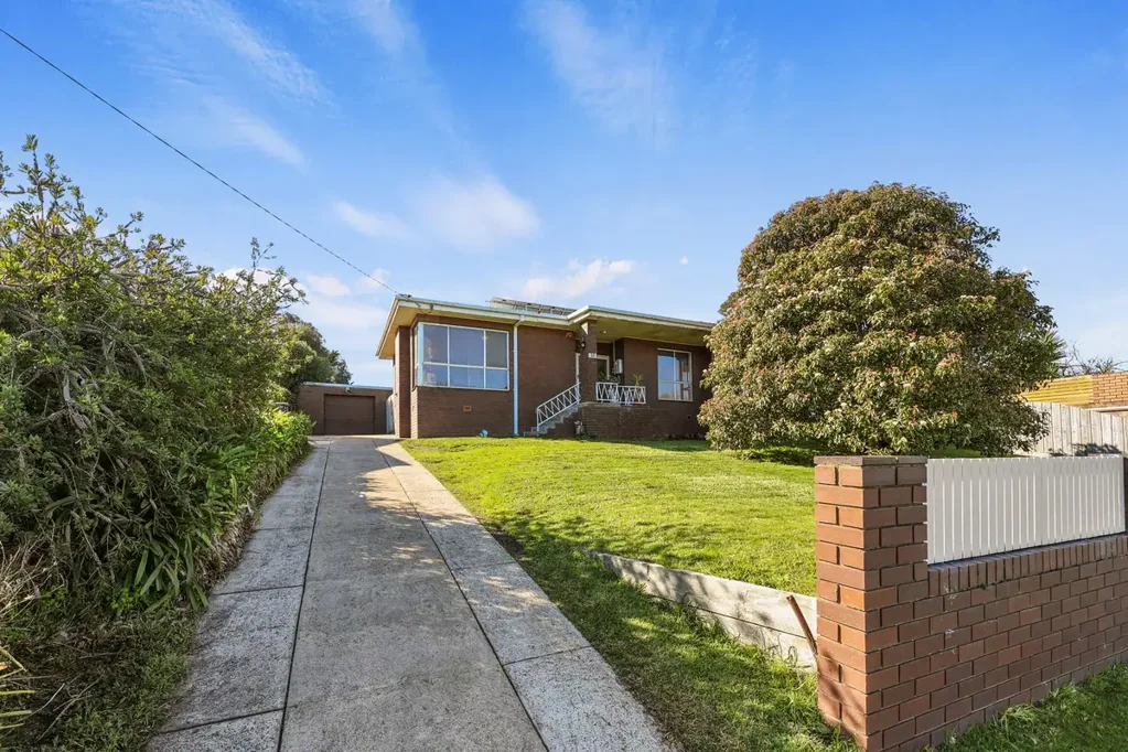 Allansford 3房  AMAZING FIRST HOME/INVESTMENT ON A HUGE 1113m2 BLOCK IN ALLANSFORD