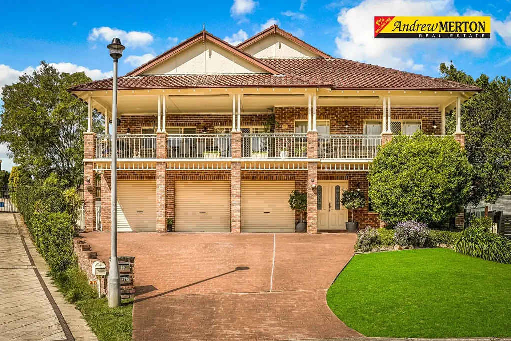 Windsor 5Moenga An Exceptional Windsor Estate with Panoramic River Views