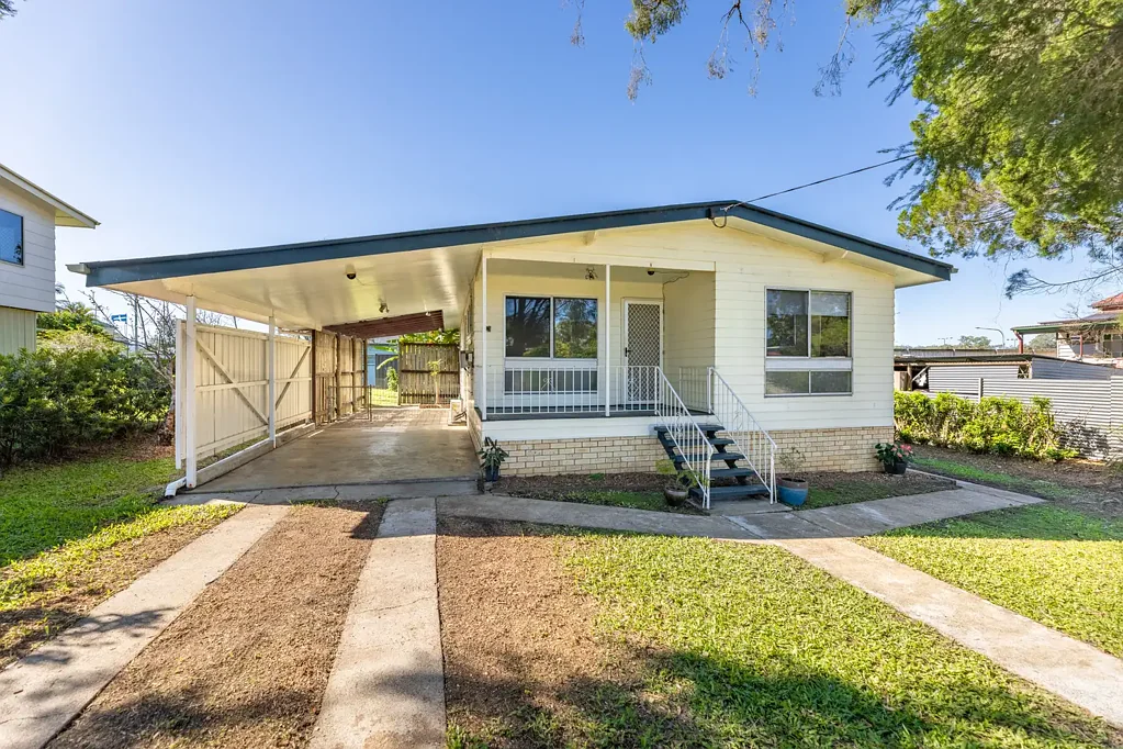 4 Dellar Street, Kilcoy, QLD 4515