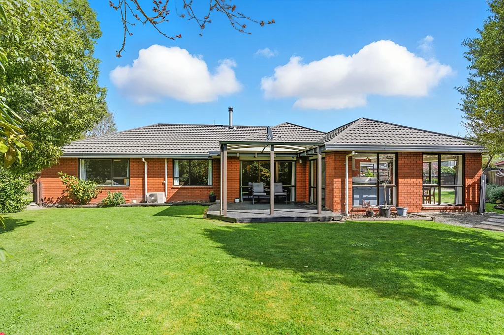 4 Hossack Close, Belfast, Christchurch, Canterbury