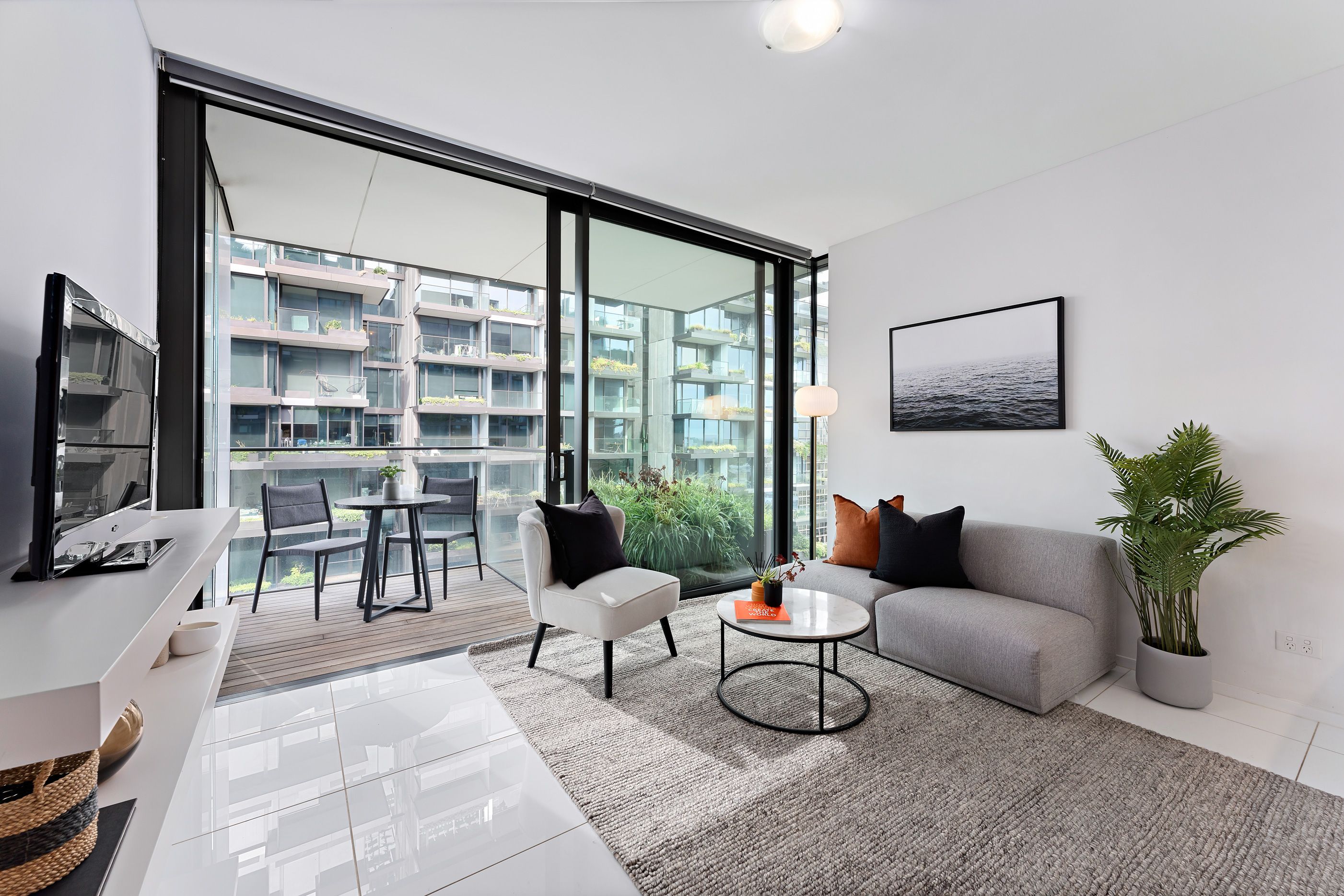 ONE CENTRAL PARK WEST UNIT 1219 2 CHIPPENDALE WAY, CHIPPENDALE NSW 2008, 0 Kuwarto, 0 Banyo, Unit