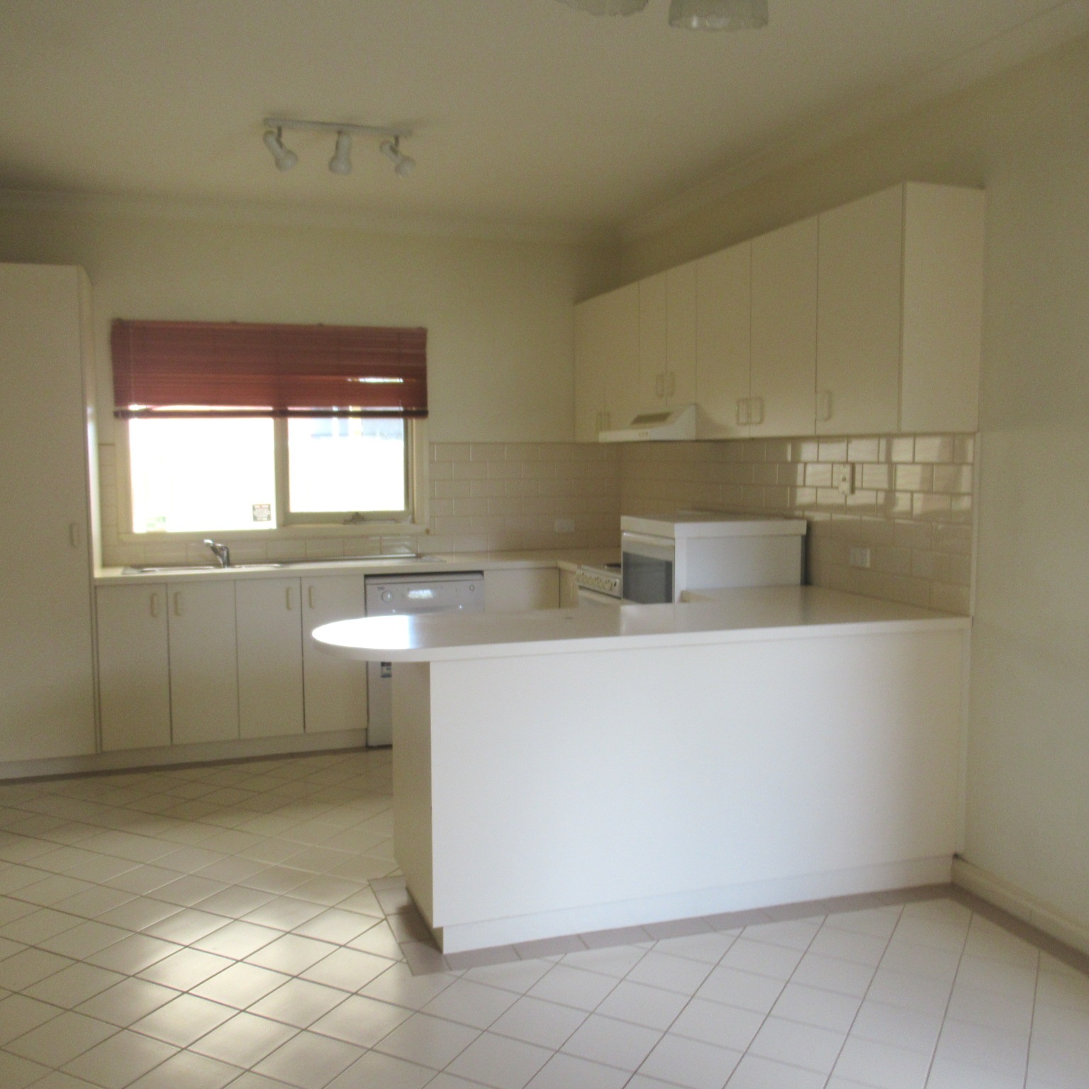 UNIT 1 135 PAKENHAM ST, ECHUCA VIC 3564, 0 chambres, 0 salles de bain, Unit