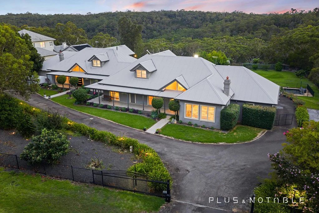 Dural Grand Estate Living on Five and a Half Acres