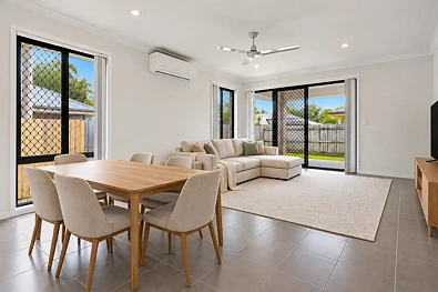 लिविंग रूम - 3 Chaps Close, Narangba, QLD 4504