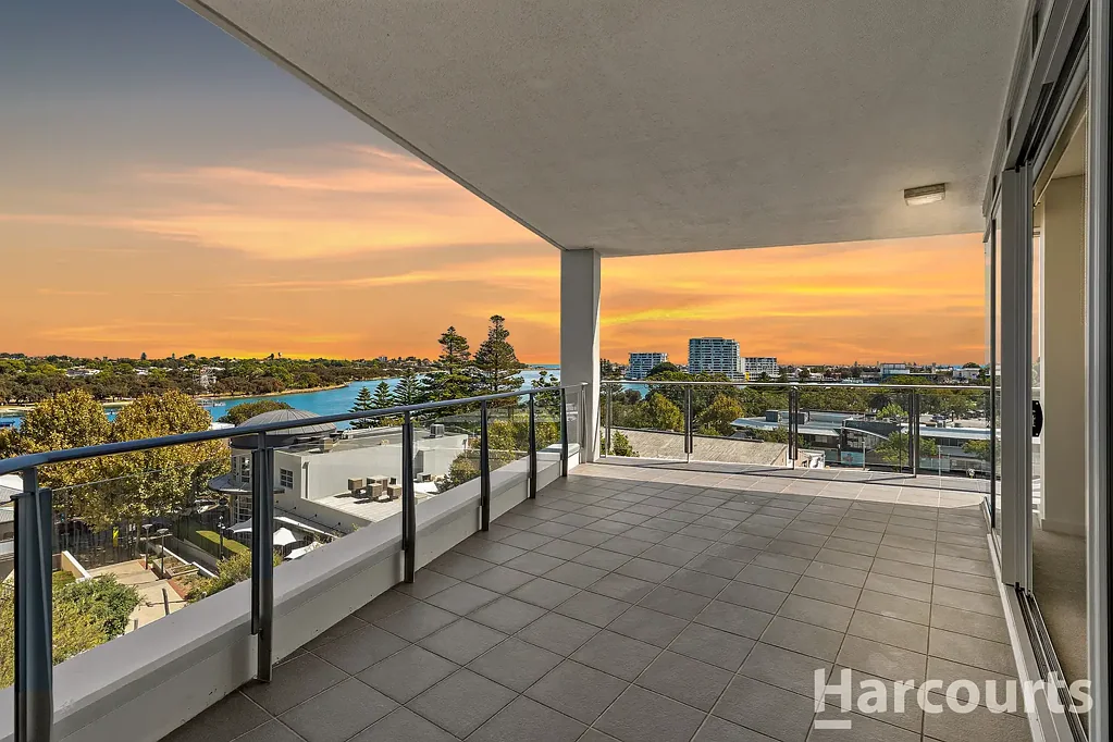 Mandurah 3chambre Luxurious Foreshore Living!