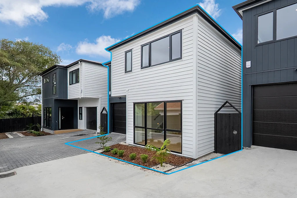 2/23 Mercury Lane, Windsor Park, North Shore City, Auckland