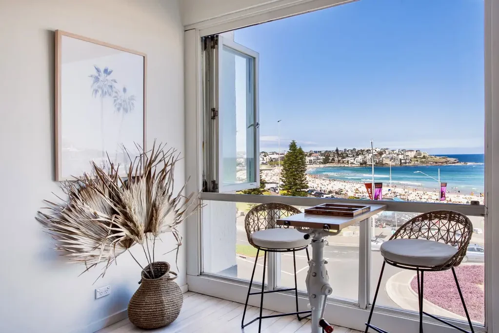 Short term beach front furnished apartment