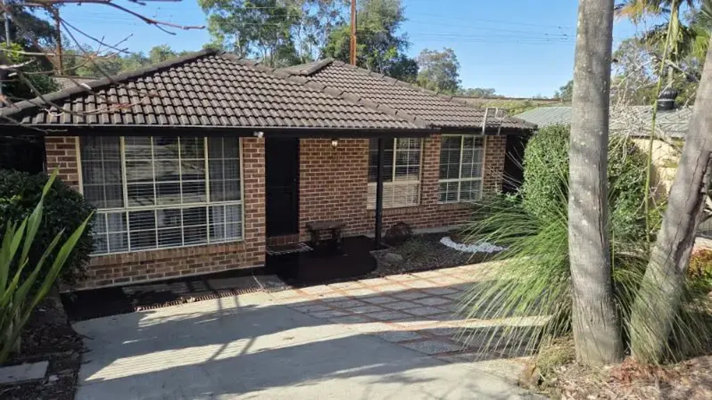 Blaxland 3Zimmer Town Centre Starter - Open Home Saturday 13th June, 12.30pm - 12.50pm