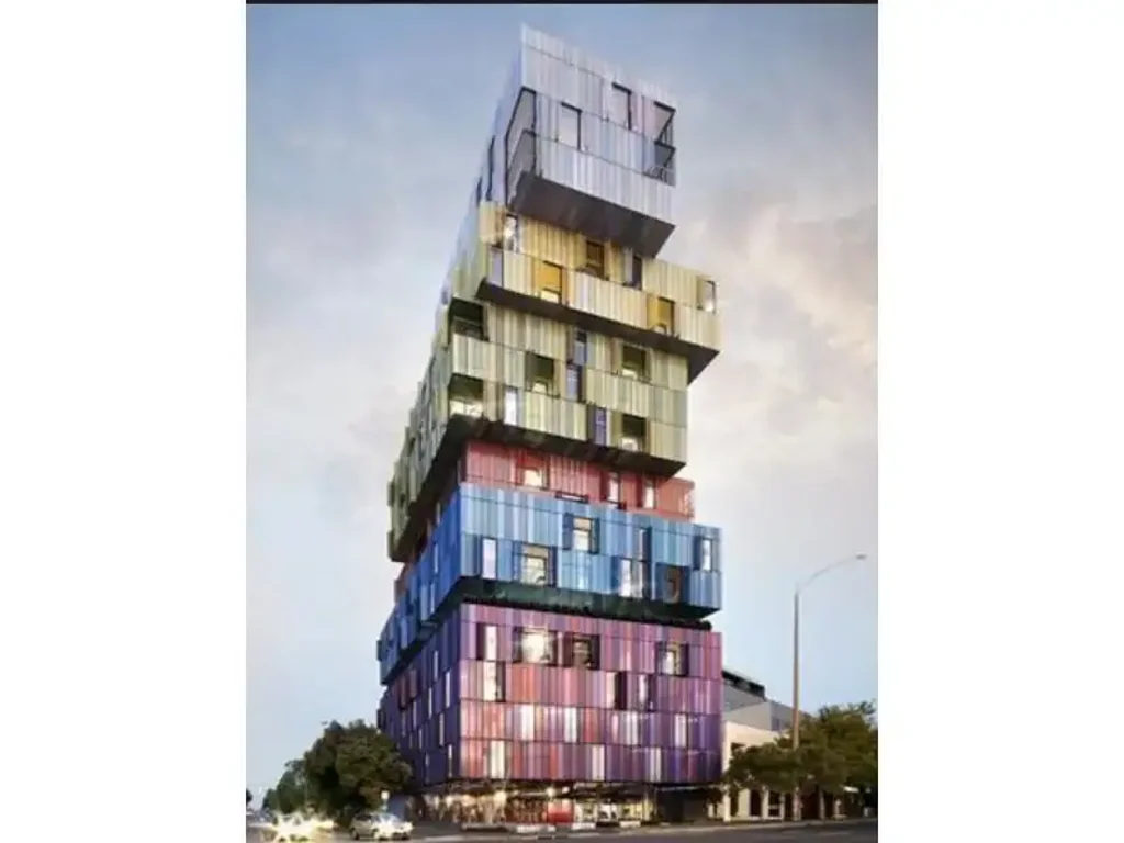 Stunning Spacious Property in the Architecturally Designed Icon Building!