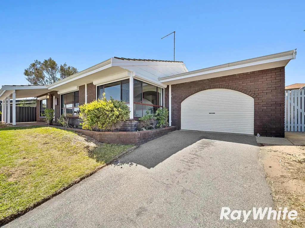 Newly renovated beach front home with views to Falcon Bay!
