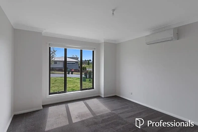 39 Muttama Parade, Gobbagombalin, NSW 2650, 4 slaapkamers, 2 badkamers, House