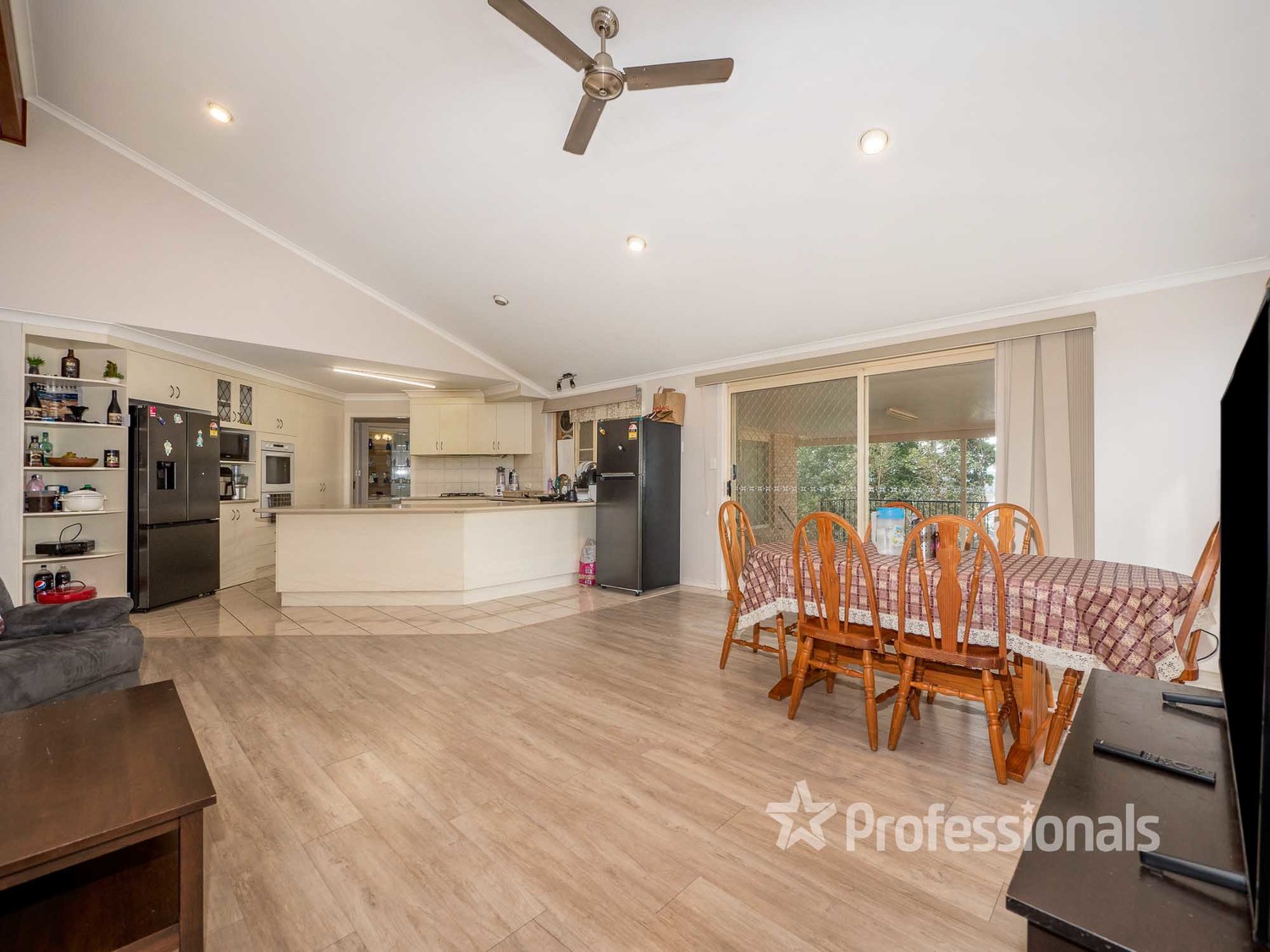 7 WOODLAND AV, LISMORE HEIGHTS NSW 2480, 0 침실, 0 욕실, House