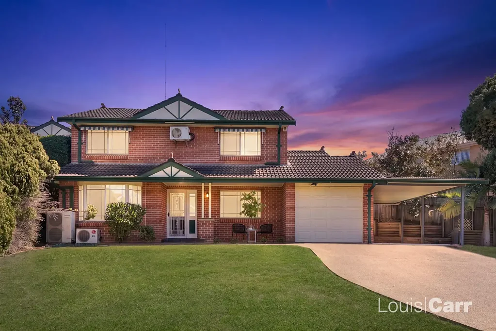 Cherrybrook 4બેડરૂમ Easy Living Family Lifestyle: 1200m to Metro + Oakhill Drive Public & Cherrybrook Tech