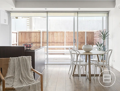 9/333 Coventry Street, South Melbourne, Melbourne CBD, 2房, 1浴, Apartment
