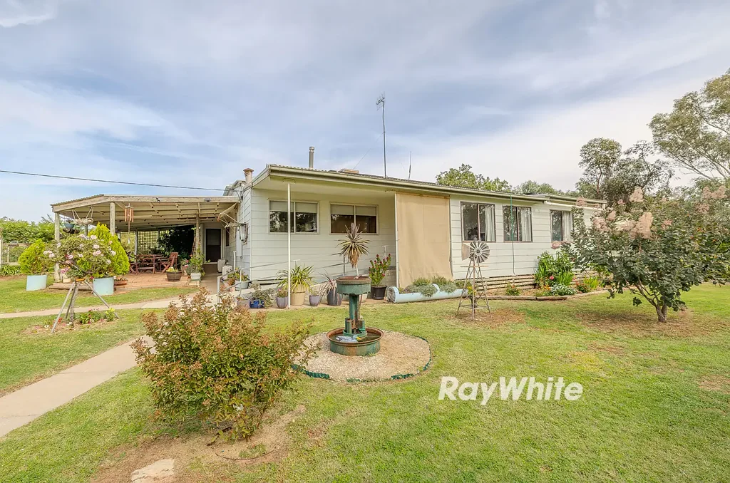 Ouyen 5Zimmer Rural home on 9.25 acres!