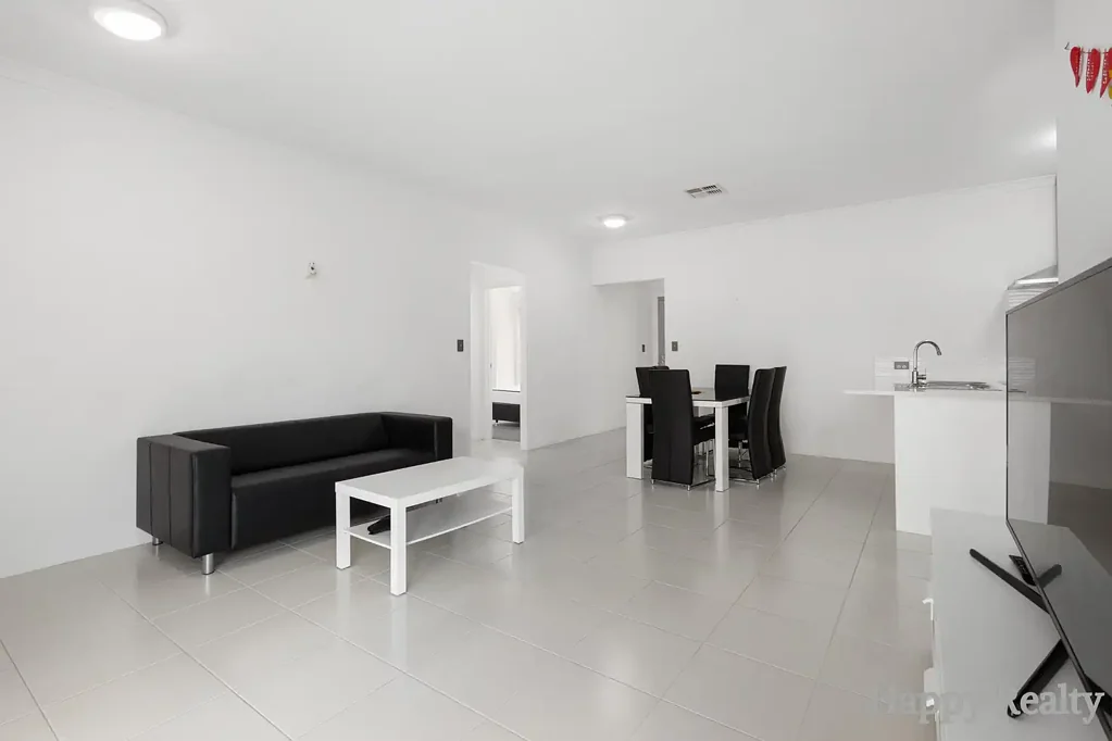 East Cannington 3कमरा Comfortable Family Living with a Practical Layout