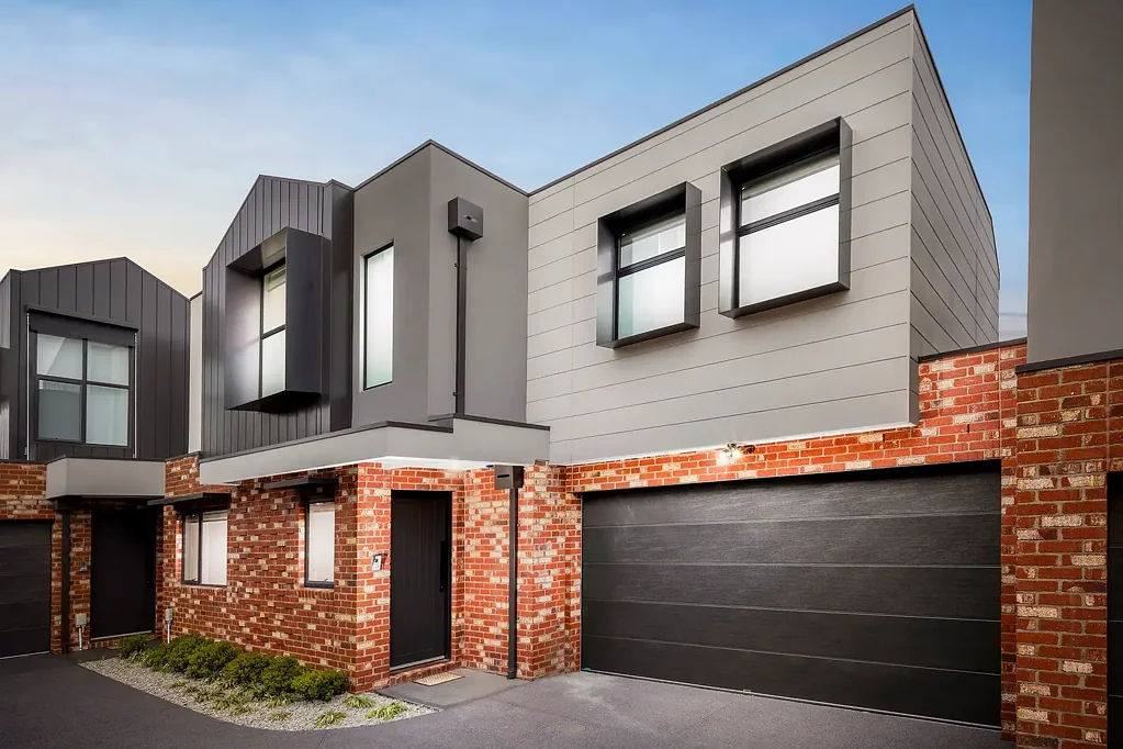 2/10 Ormond Street, Pascoe Vale, VIC 3044
