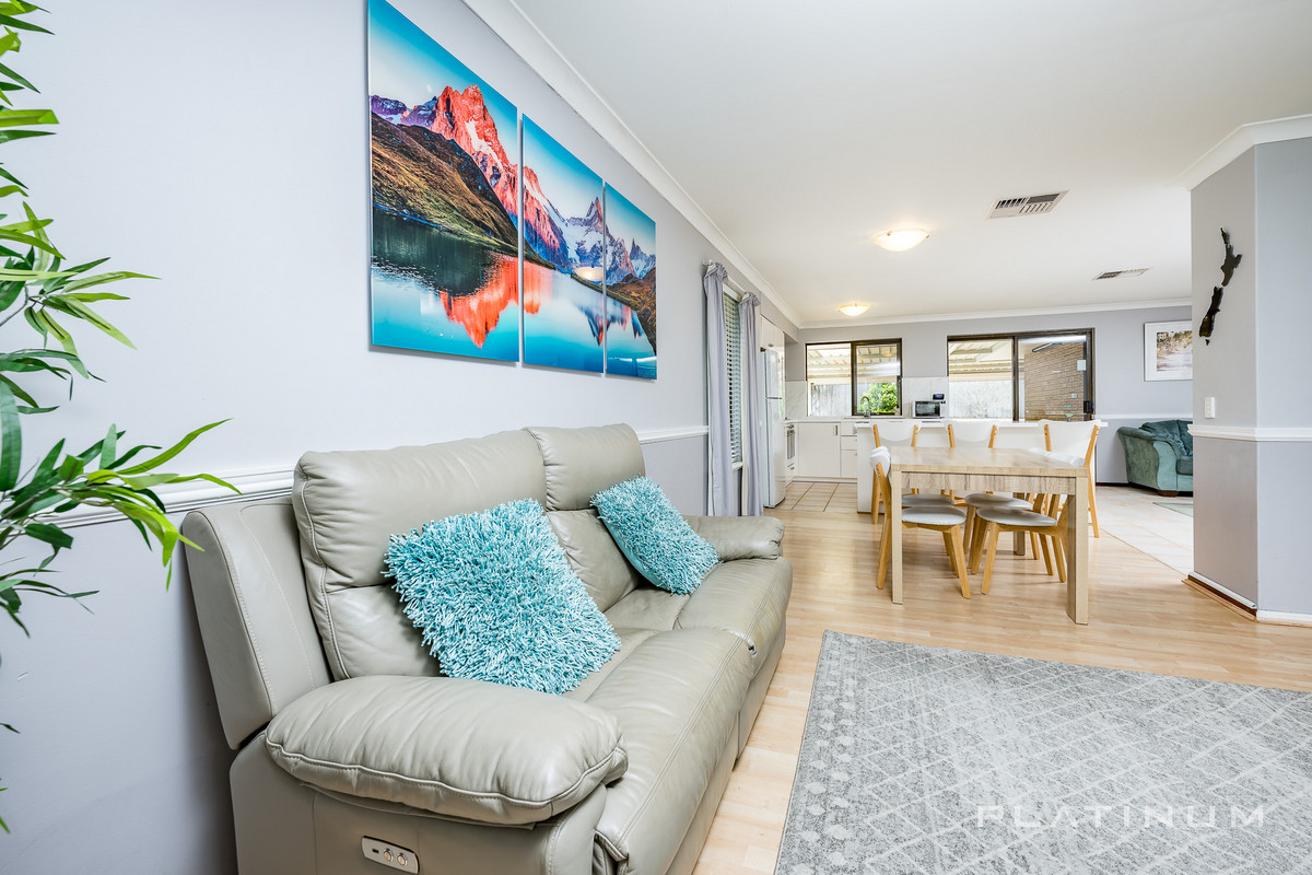 17 WARRANDYTE DR, CRAIGIE WA 6025, 0部屋, 0バスルーム, House