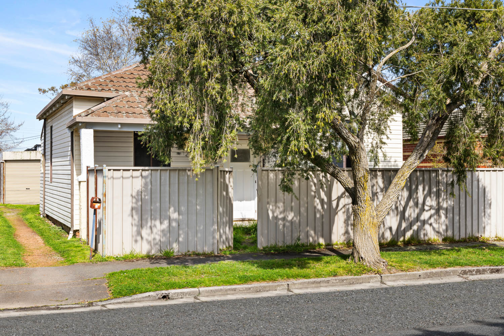 5 DUKE ST, NEWINGTON VIC 3350, 0 chambres, 0 salles de bain, House