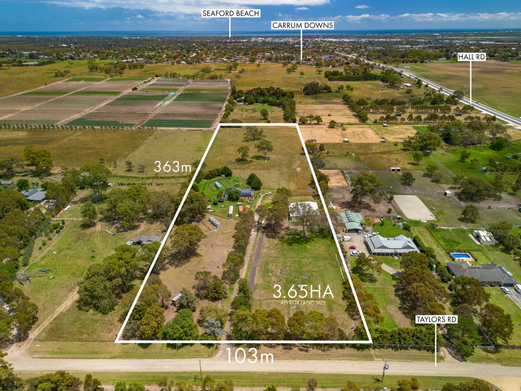135 Taylors Road, Skye, VIC 3977