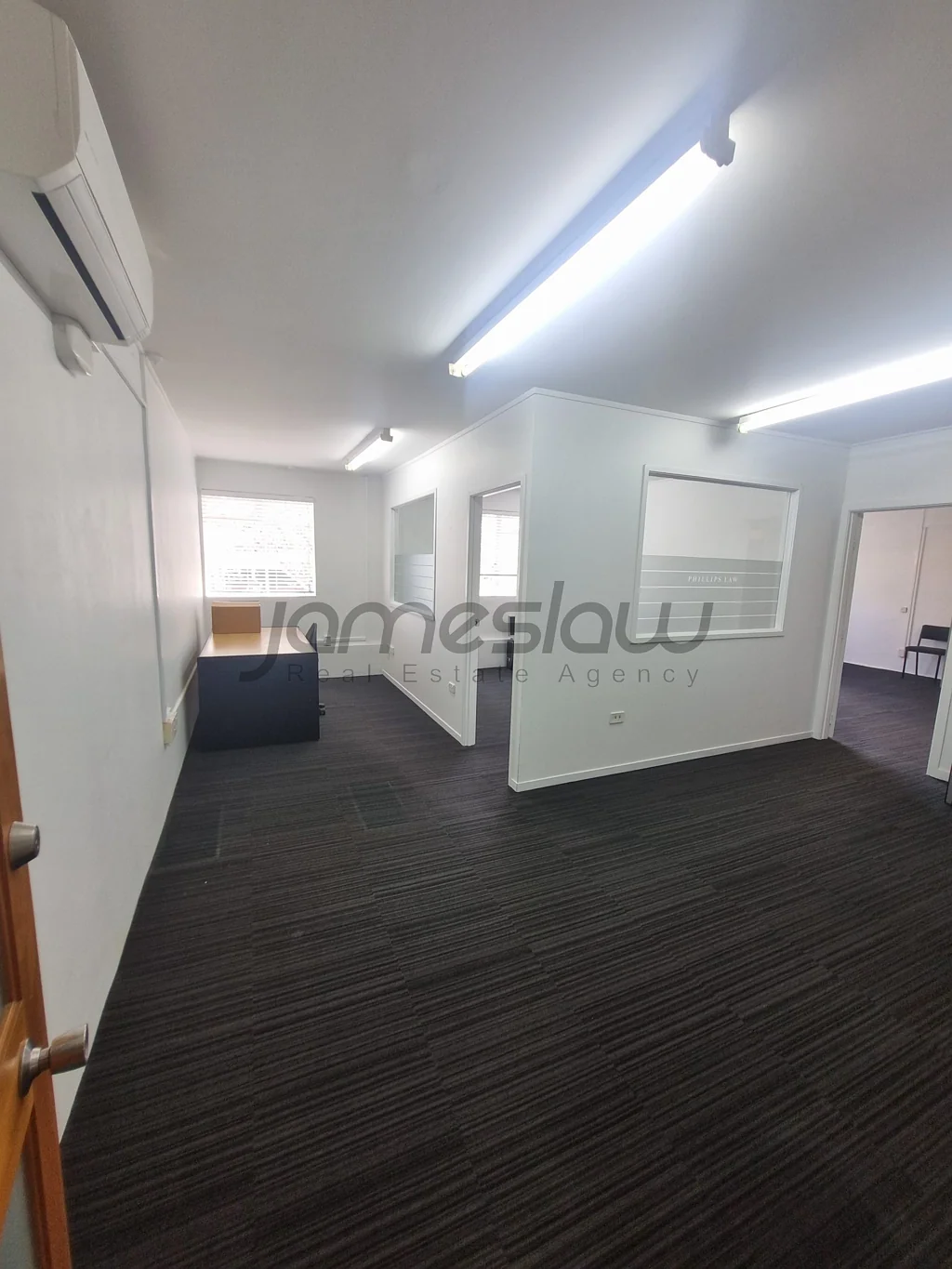Browns Bay Affordable 1st Floor 76sqm Office