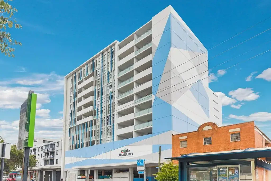 Auburn 2कमरा Modern 2-Bedroom Apartment Steps from Auburn Station!