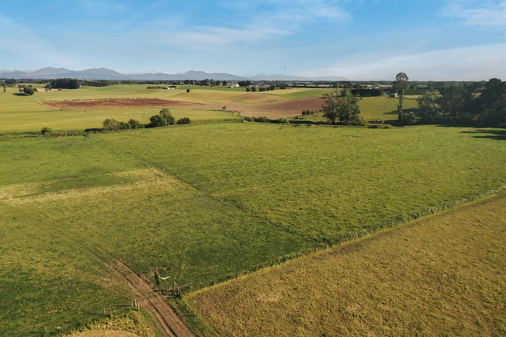 Timaru Surrounds  Prime bare land - Outstanding location